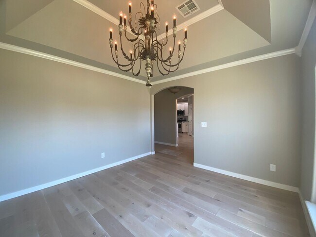 Building Photo - Jenks Schools! Prepare to fall in love wit...