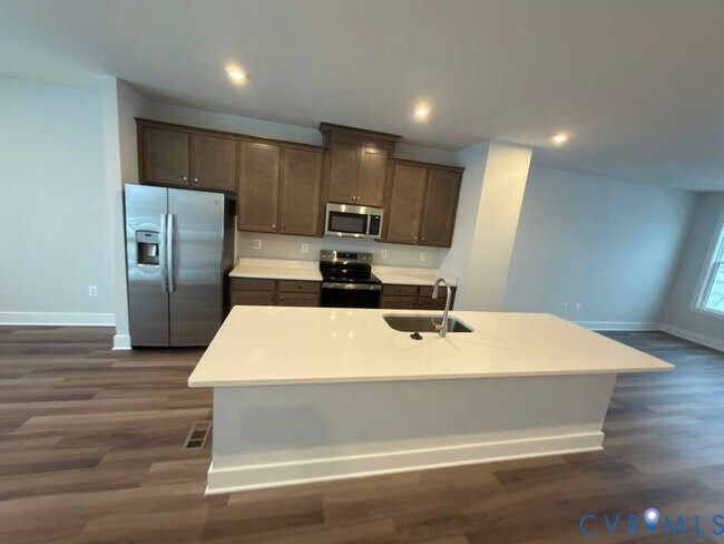 Building Photo - 9935 Golden Trout Ln