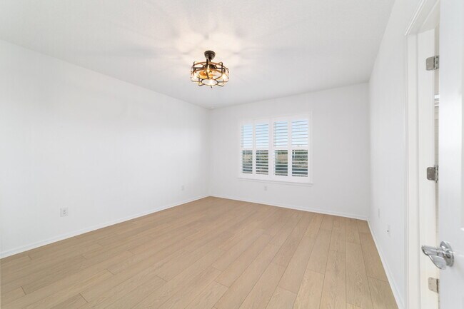 Building Photo - 5543 SW 85th Ave Rd