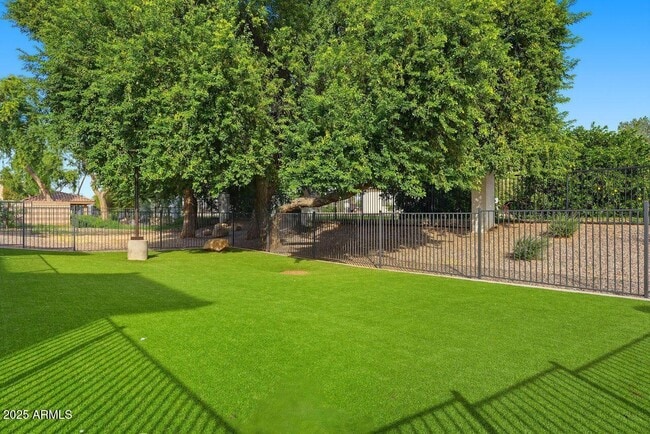 Building Photo - 7959 N 53rd Ave