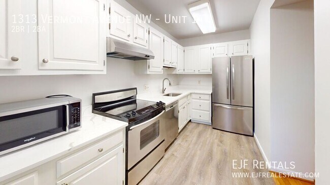 Building Photo - 1313 Vermont Ave NW