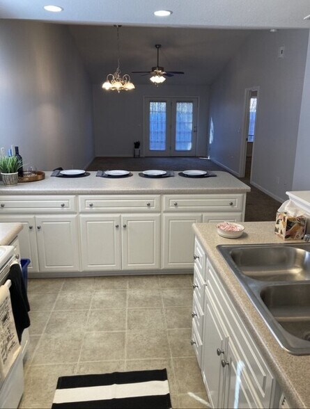 Building Photo - 149 Bentley Dr