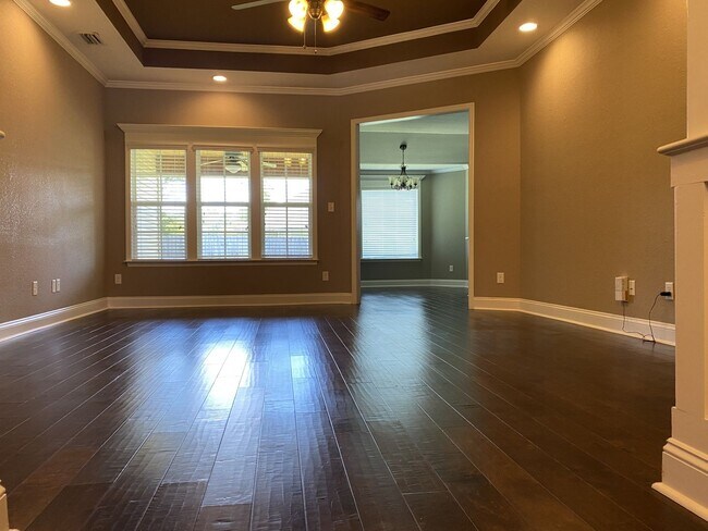 Building Photo - Adorable home in Lowndes County