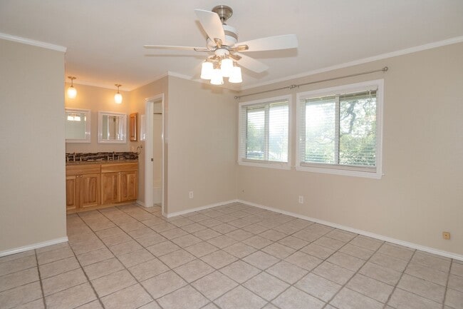 Building Photo - Single Story, Energy Efficient Home - Move...