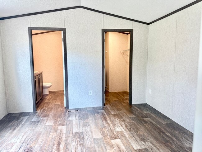 Building Photo - Nearly new 3 bedroom mobile home on a big ...