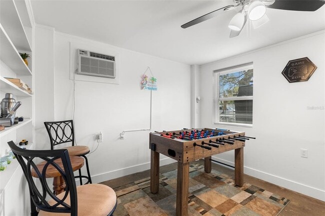 Building Photo - 1805 Springtime Ave