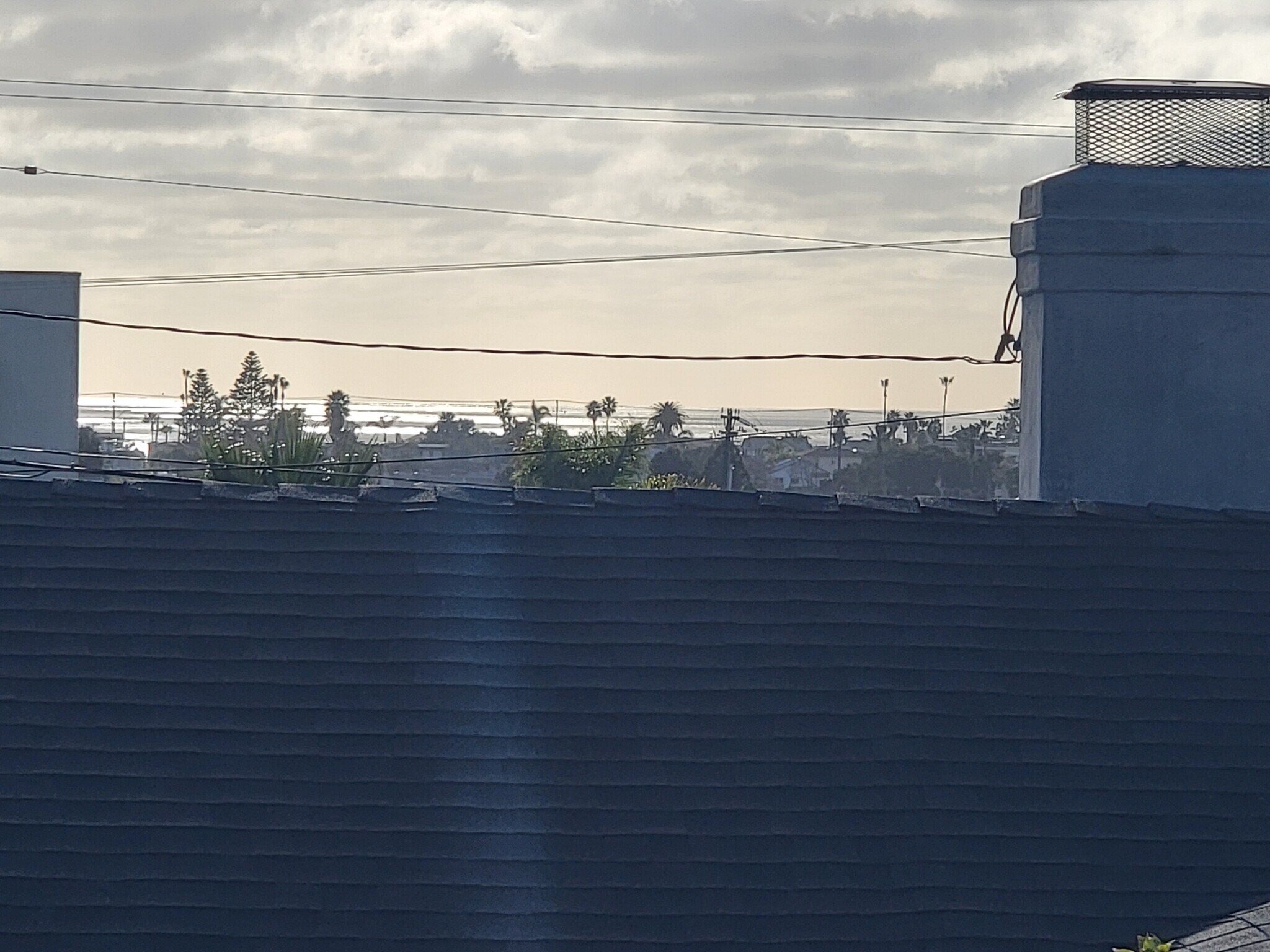 Building Photo - 1136 Larkspur Ln