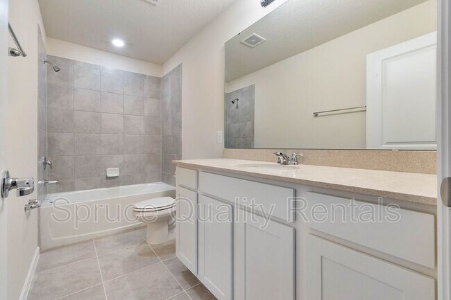 Building Photo - 7726 Syracuse Dr