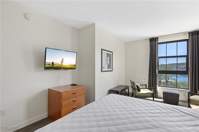 Building Photo - 29 Montelago Blvd