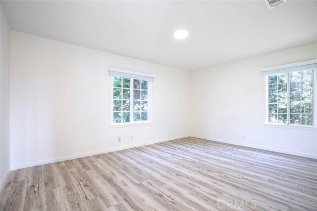 Building Photo - 1606 Bel Aire Dr