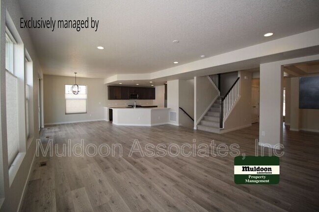 Building Photo - 1070 Rambling Oak Dr