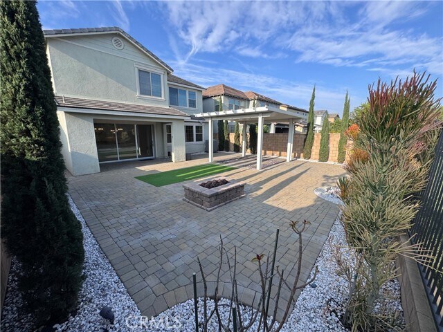 Building Photo - 277 Barnes Rd