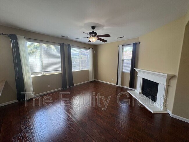 Building Photo - 5115 W Pianosa Ave