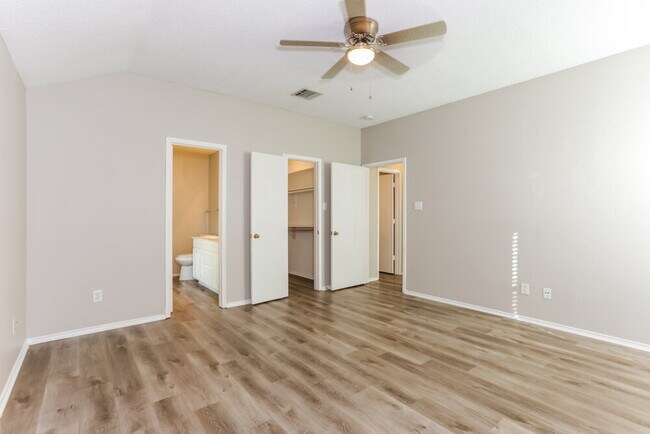 Building Photo - 12437 Seven Eagles Ln