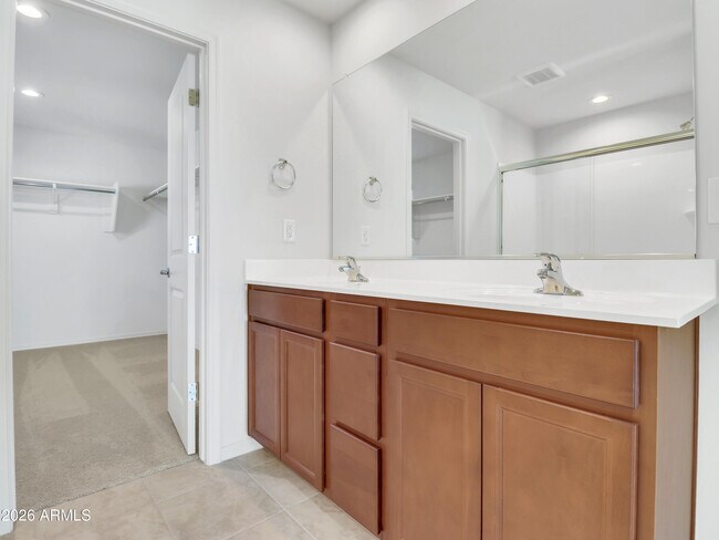 Building Photo - 16456 W Whispering Wind Dr