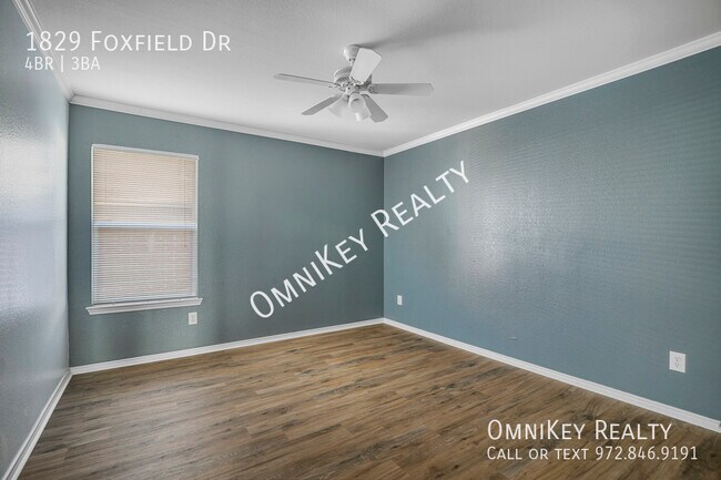 Building Photo - 1829 Foxfield Way