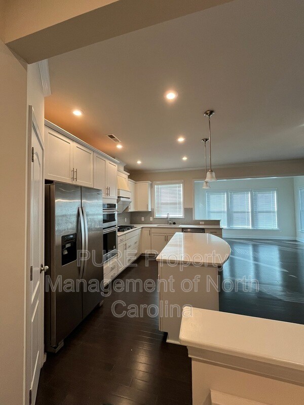 Building Photo - 5302 Tilley Manor Dr