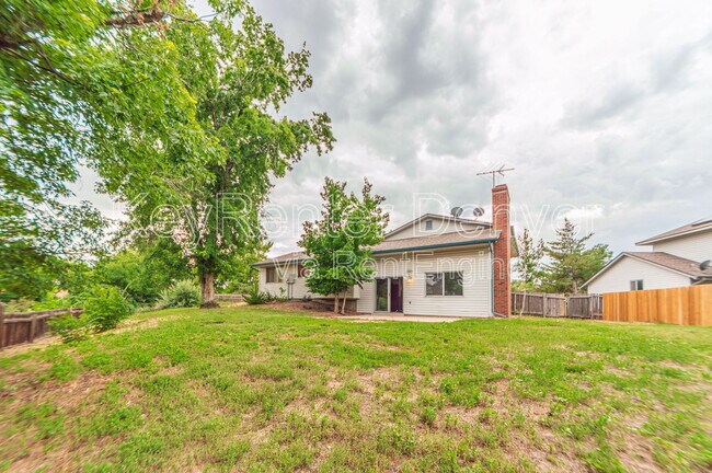 Building Photo - 16565 E Girard Ave
