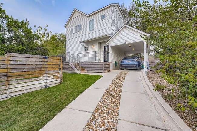 Primary Photo - 1213 Eleanor St