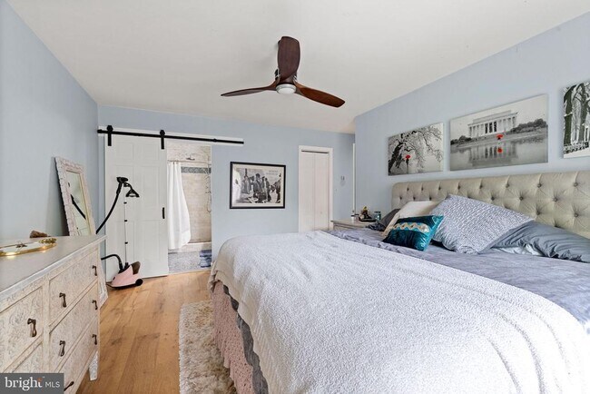 Building Photo - 2012 Swans Neck Way