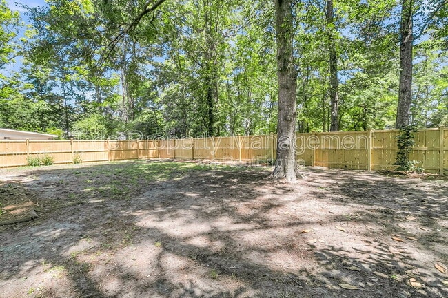 Building Photo - 109 Runnymede Ln