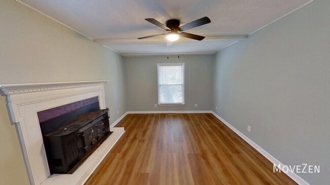 Building Photo - 6017 Whittier Dr