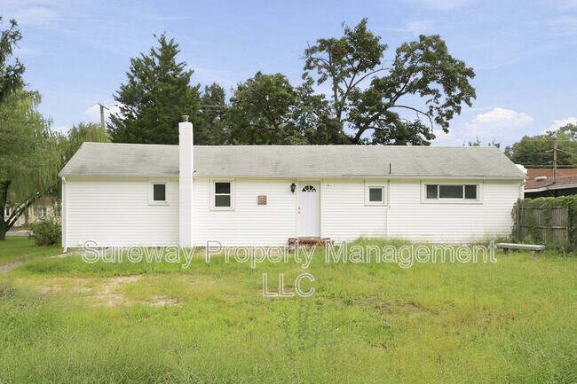 Building Photo - 1785 Williamstown Rd