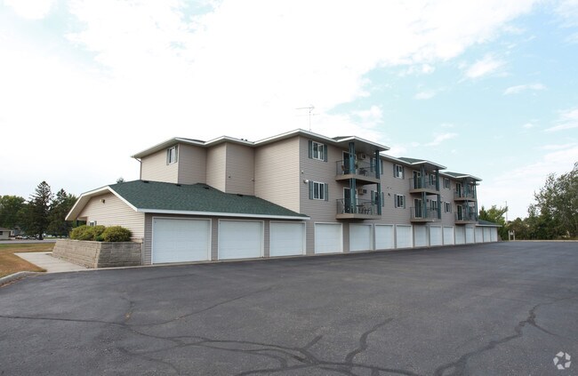 Building Photo - Penn Estates