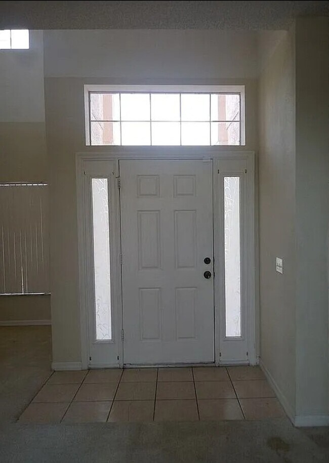 Building Photo - 148 Columbia Dr