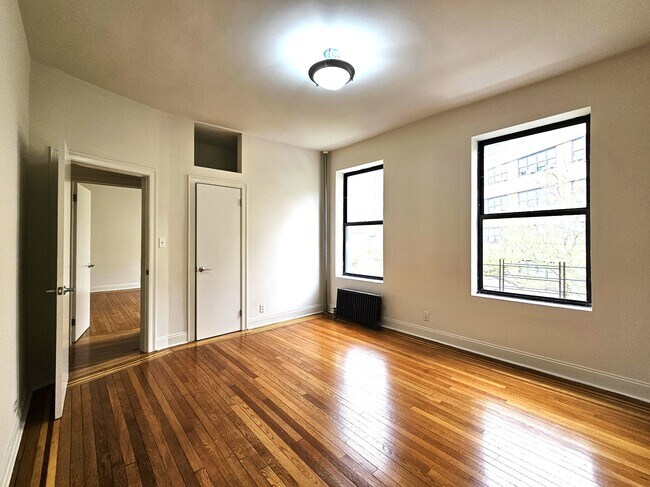 Floorplan - 664 West 163rd Street