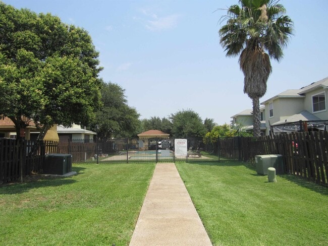 Building Photo - 9310 Albany Dr