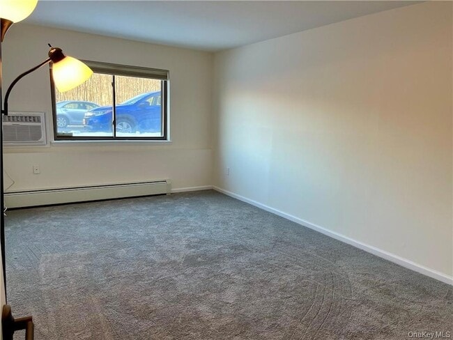 Building Photo - 27 Tanager Rd