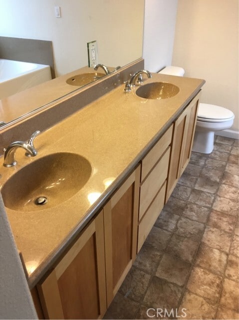 Building Photo - 350 Island View Dr