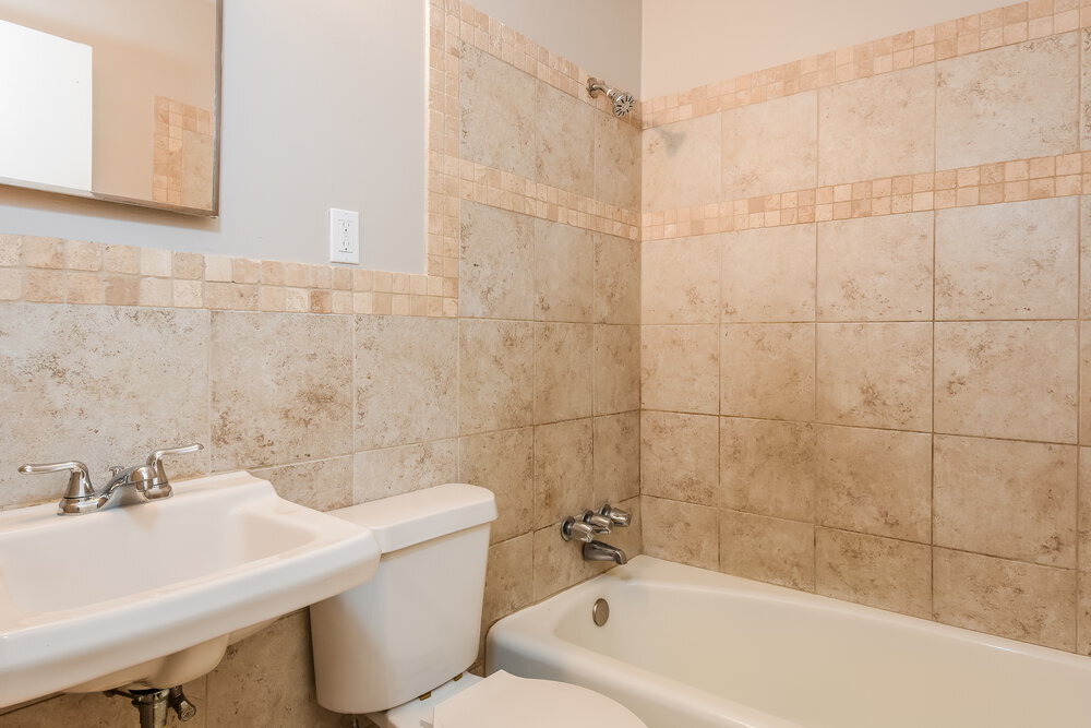Building Photo - 4212 Plumtree Way