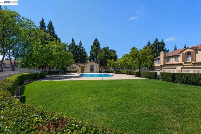 Building Photo - 4039 Ghiotti Ct