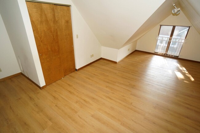 Bedroom - Wellesley Place