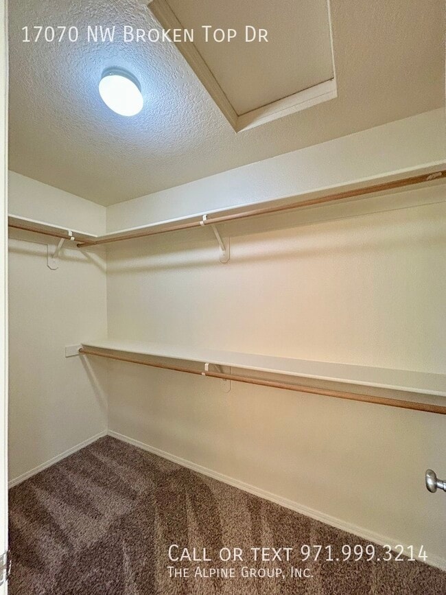 Building Photo - 17070 NW Broken Top Dr