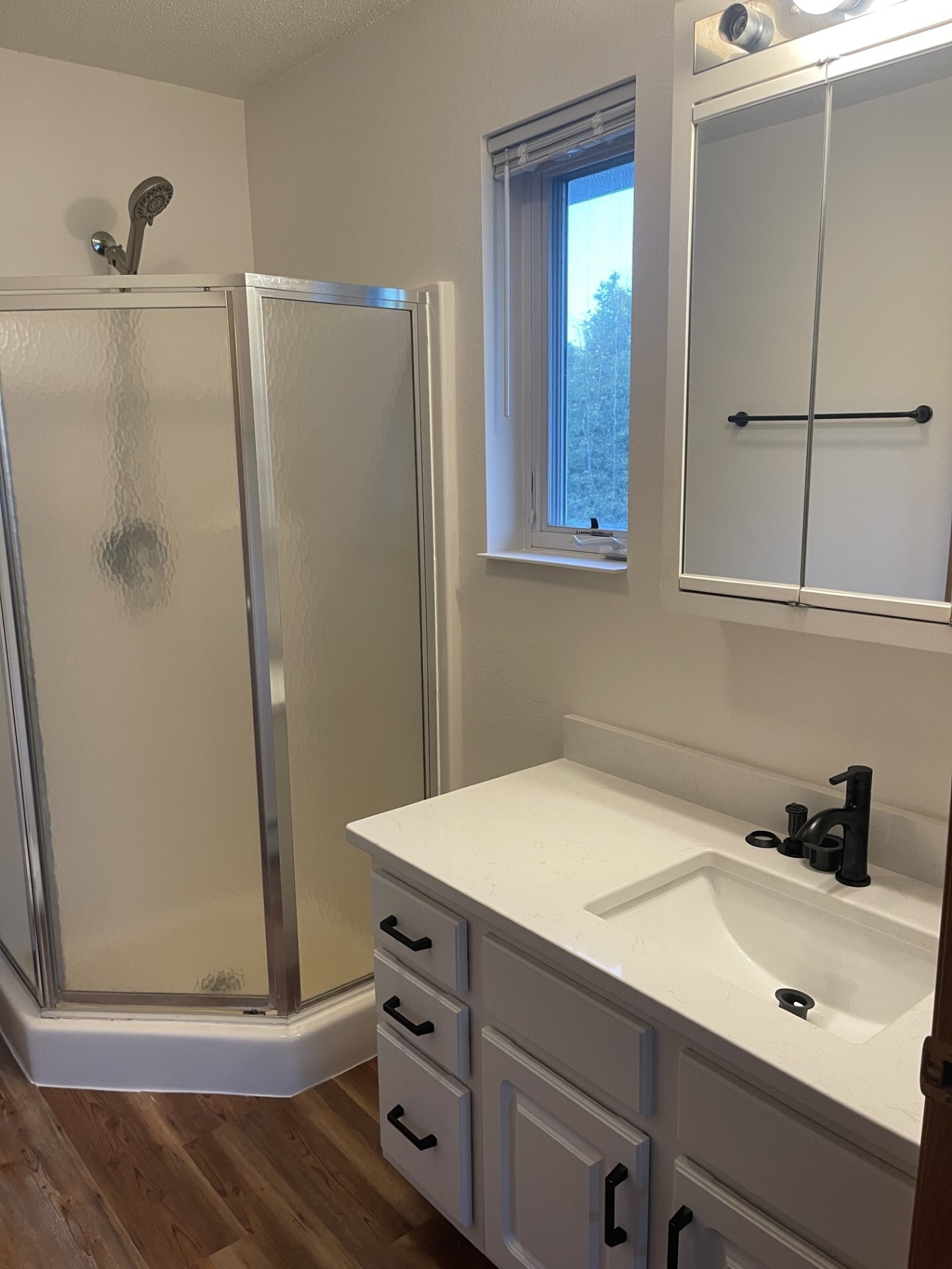 Master Bath - 10514 Gull Point Rd