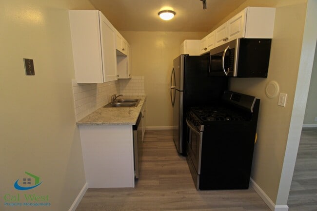Building Photo - $1,895 - Remodeled 1 Bed/1 Bath in San Jos...