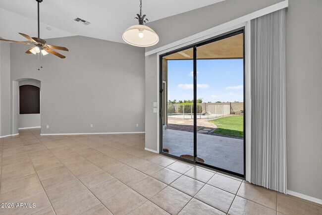 Building Photo - 3096 E Kingbird Pl