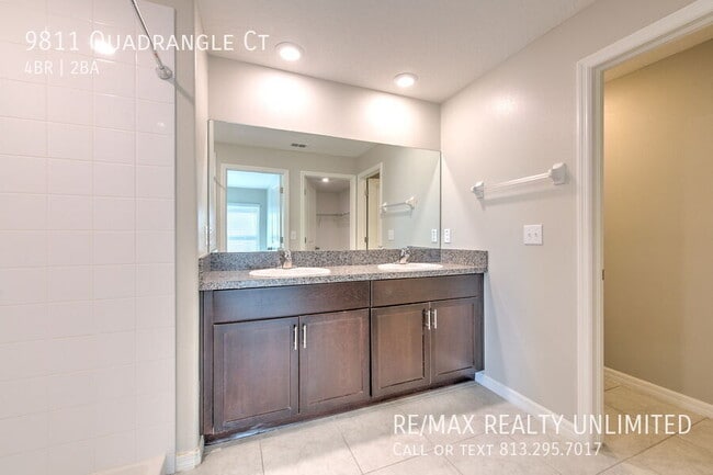 Building Photo - 9811 Quadrangle Ct