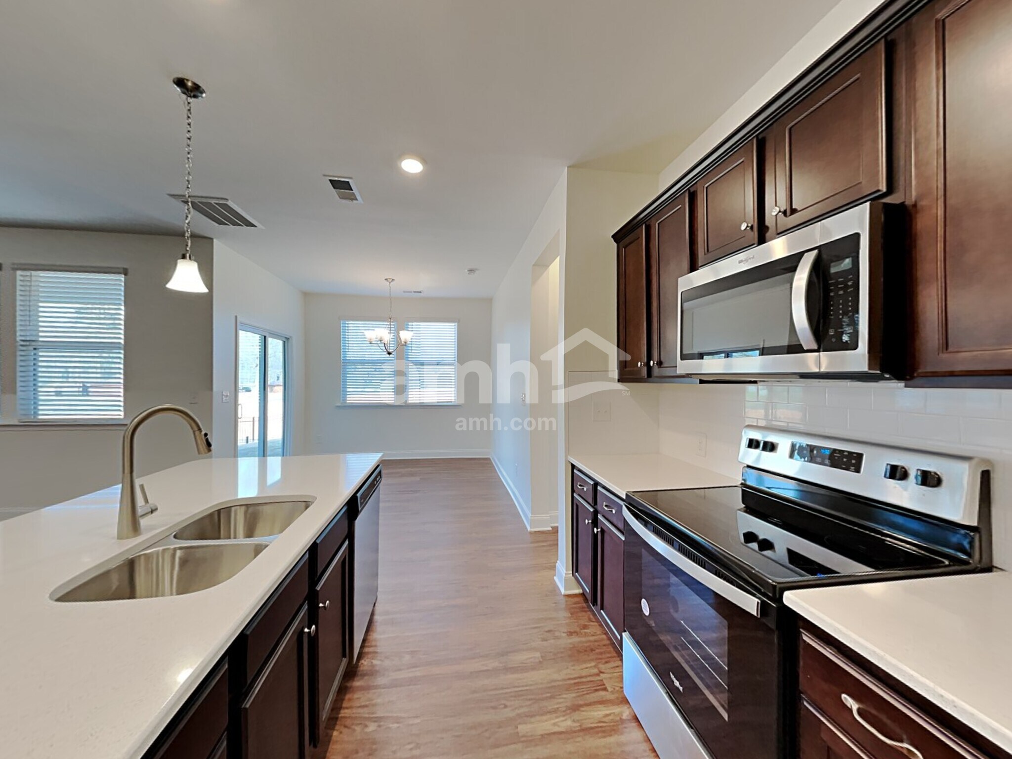 Building Photo - 110 Keyser Dr