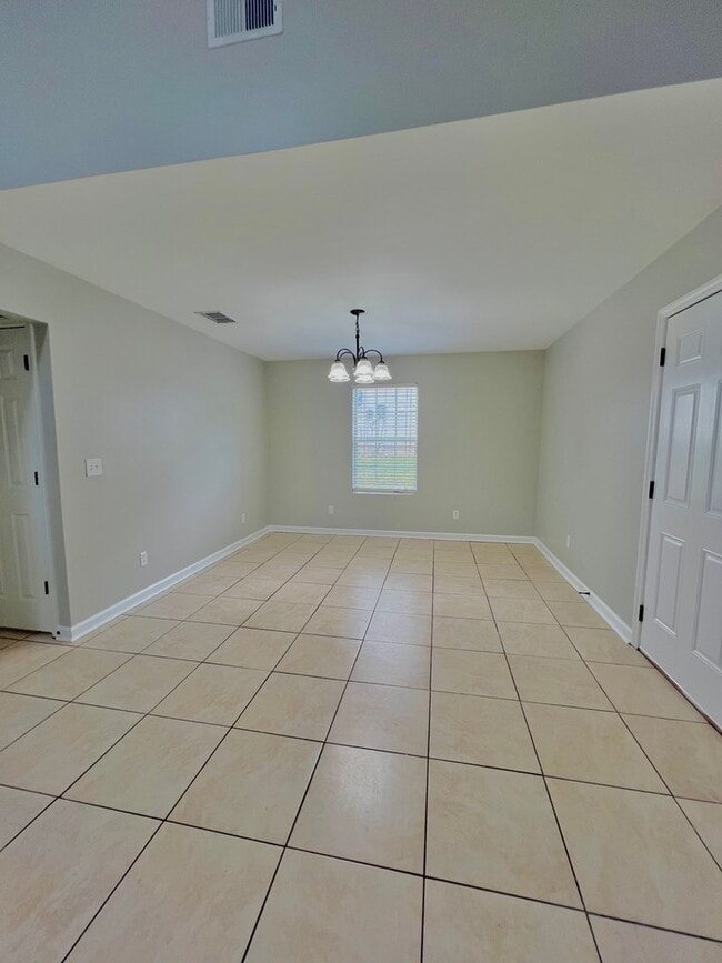 Building Photo - 162 Cove Landing Dr