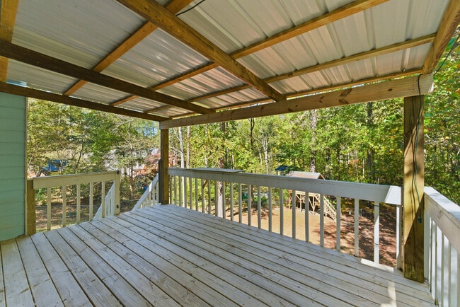 Building Photo - 50 Willowbrook Ct