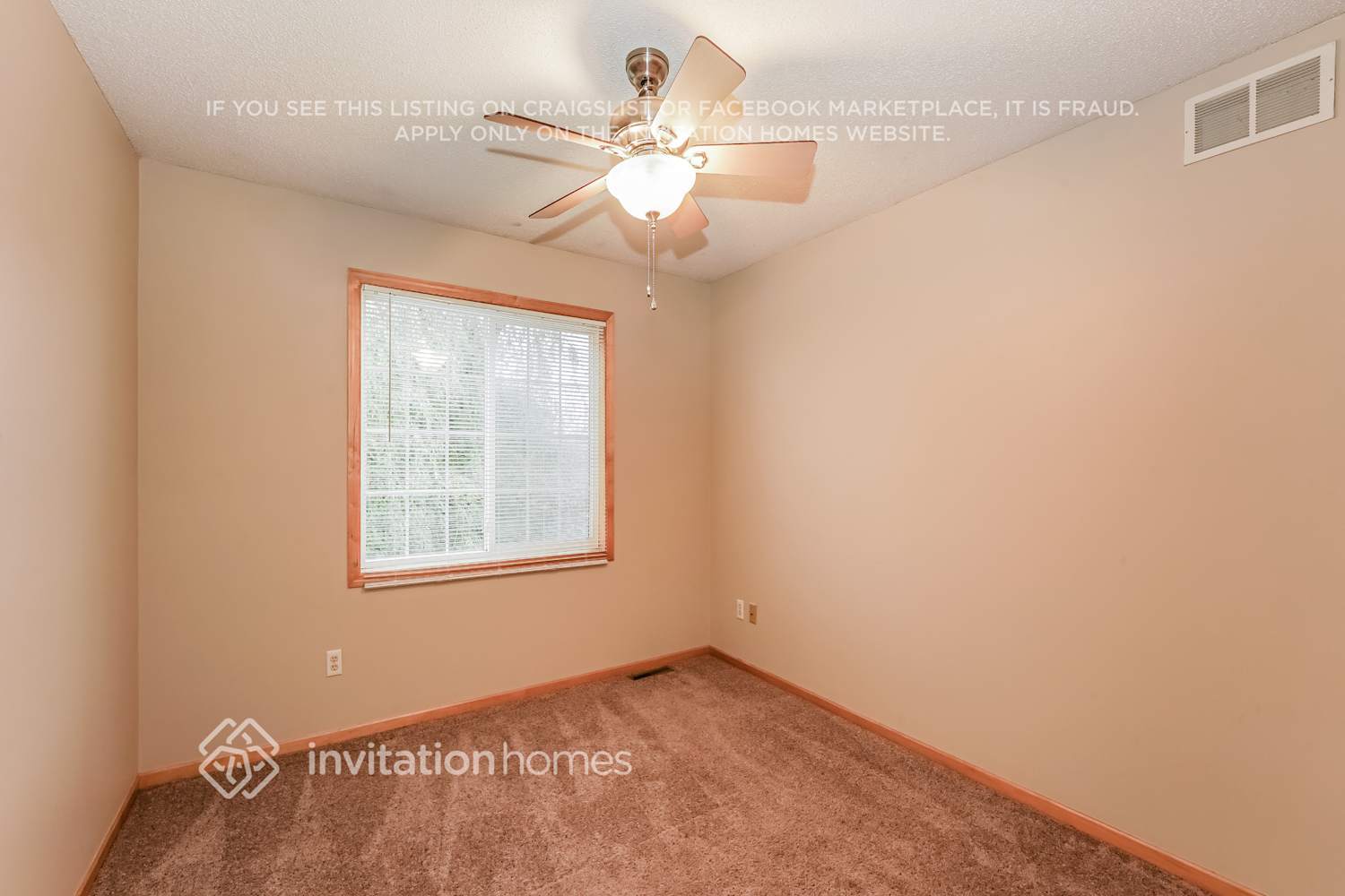 Building Photo - 16128 Harmony Path