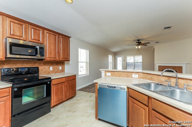 Building Photo - 8414 Western Way