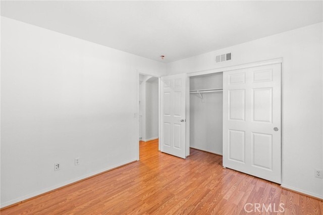 Building Photo - 5 Steeton Ln