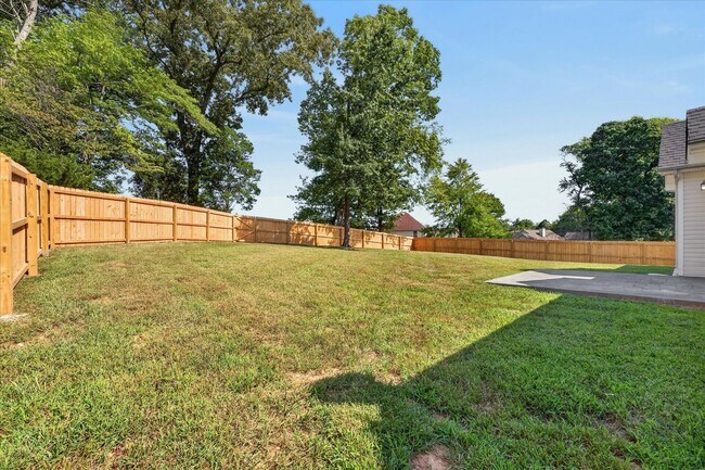 Building Photo - 3109 Holly Point