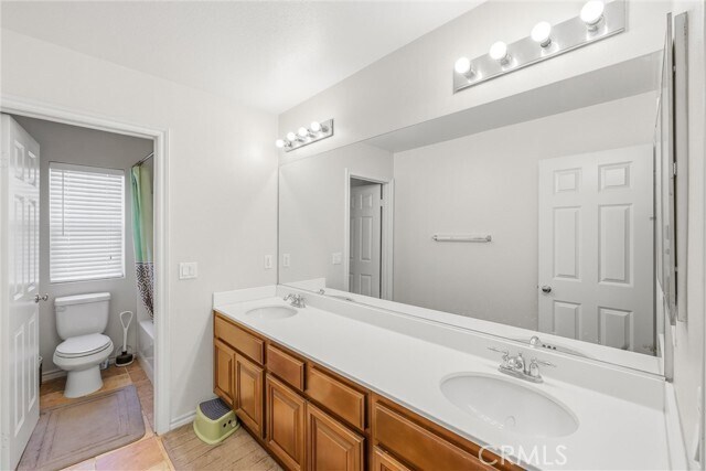 Building Photo - 1689 Tivoli Dr