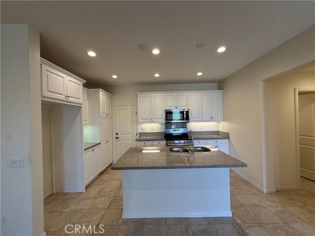 Building Photo - 2462 Sanabria Ln